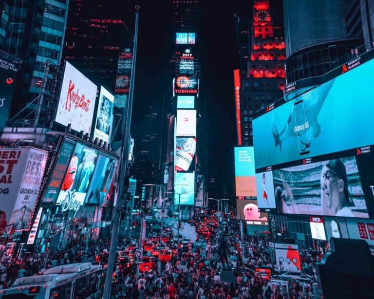 Learning to See – Working Around the Iconic Vacation Shot